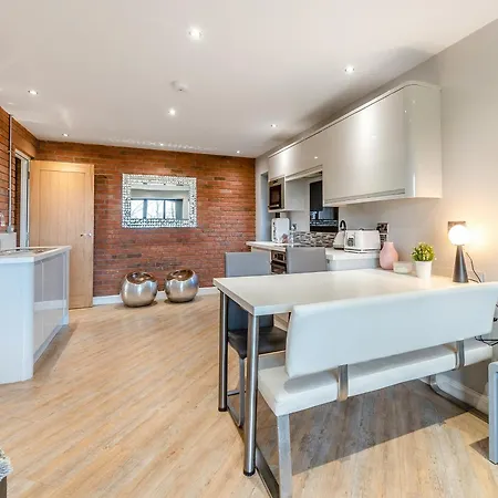 The Barn Owl - Uk36217 * Bowness-on-Solway