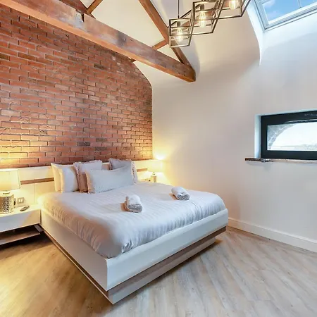 The Barn Owl - Uk36217 * Bowness-on-Solway